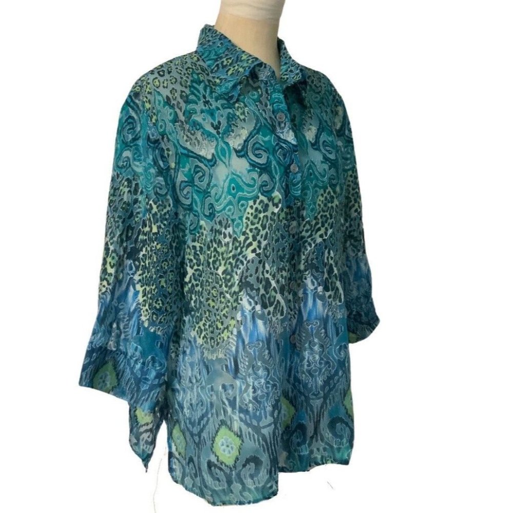Womens Sheer Top Plus Size 3X Blouse Button Down 3/4 Sleeve Animal Print Pattern